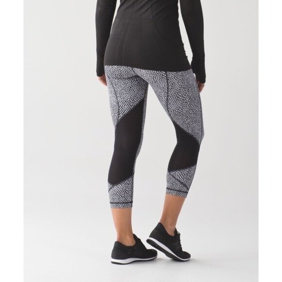 Lululemon Athletica Pace Rival Crop Leggings Scatter Star Womens Size 4 - Picture 3 of 16